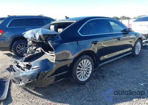 2016 Volkswagen Passat 1.8T Se из США, поврежденный, VIN 1VWBT7A36GC010393